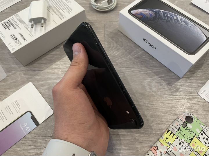 iPhone Xr, 64 ГБ