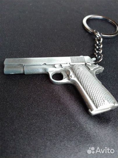 Colt M1911 Пистолет Кольт