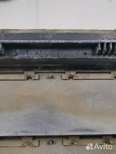 Решетка вентиляционная задняя Ford Focus 2