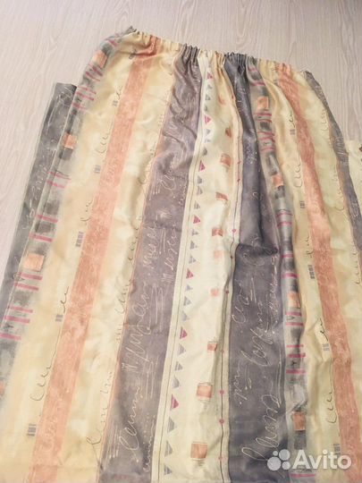 Штора с ламбрекеном и подхватом для шторы