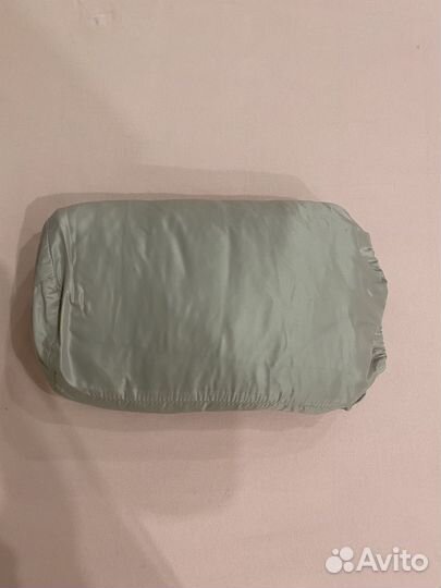 Женская куртка uniqlo l