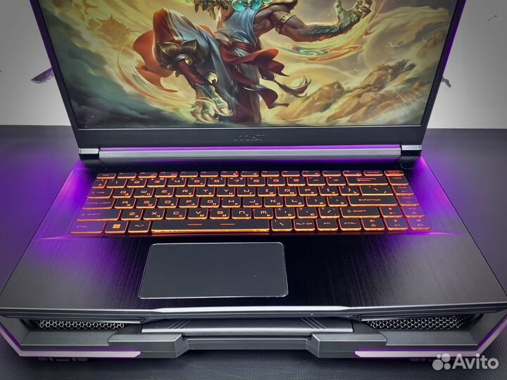 Игровой ноутбук MSI Thin / GTX 1050 Ti / i5