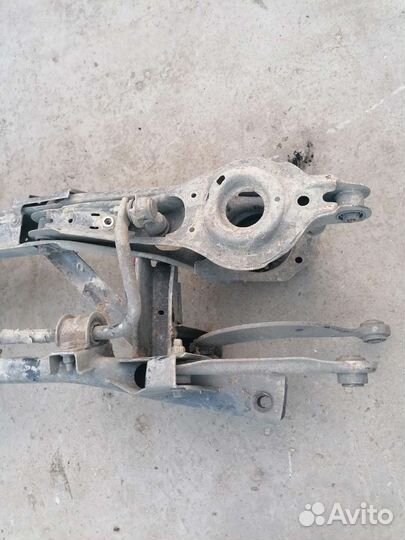 Задняя балка Volvo S40