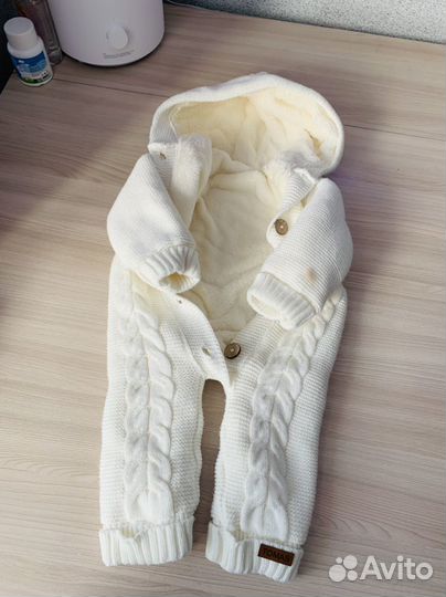 Вязаный костюм для новорождённого зимний