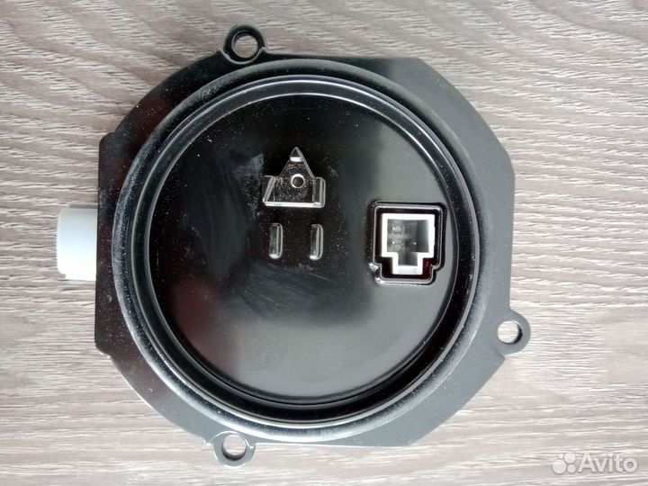 Продам блок розжига ксенона Ниссан Патфайндер R51