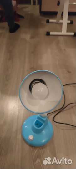 Лампа настольная