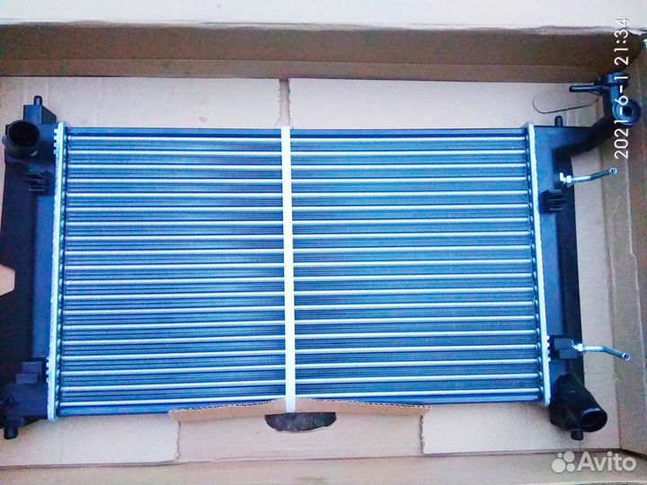 Радиатор на toyota