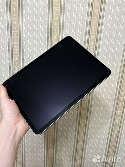 iPad Air (5th Generation) Wi-Fi