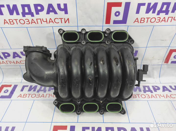 Коллектор впускной Audi A6 (С6) 06E133210F