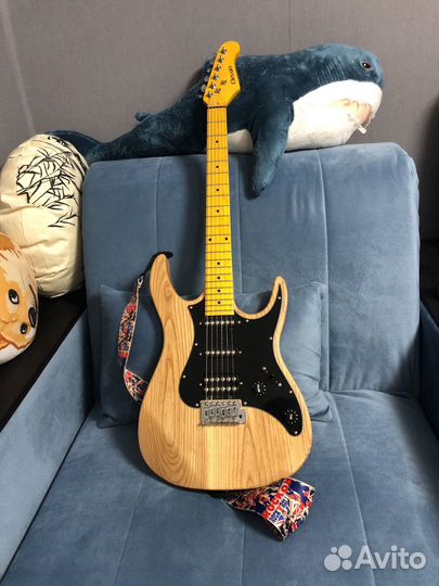 Электро гитара clevan+чехол+комбинатор