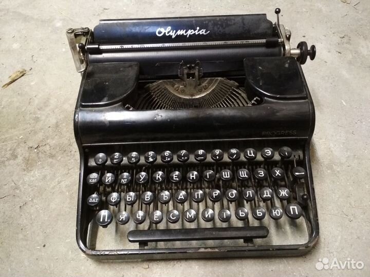 Печатная машинка Olympia