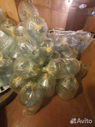 Бутыль 19л новая