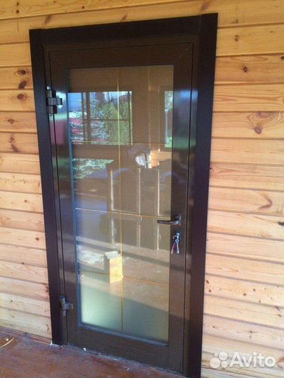 Дверь в магазин