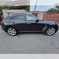 Infiniti FX50 5.0 AT, 2010, 91 000 км, с пробегом, цена 1 900 000 руб.