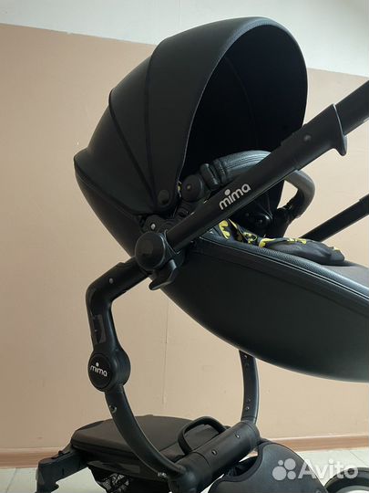 Коляска mima xari 3 в 1 Бэтмен