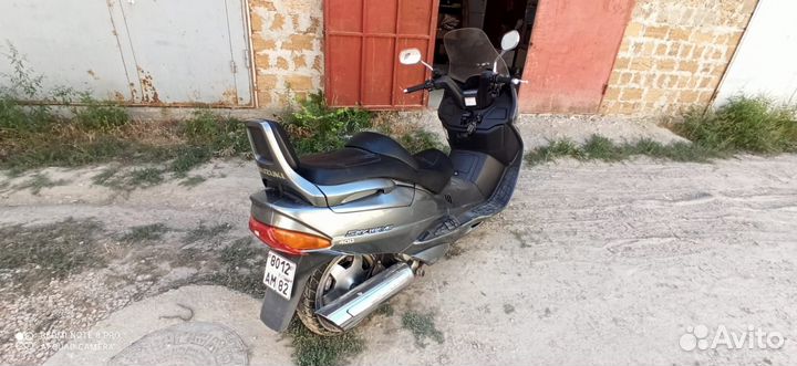 Продам макси-скутер