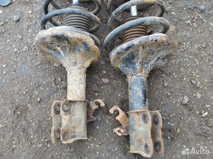 Передние стойки chery vortex estina