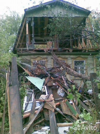 Демонтаж снос домов стен