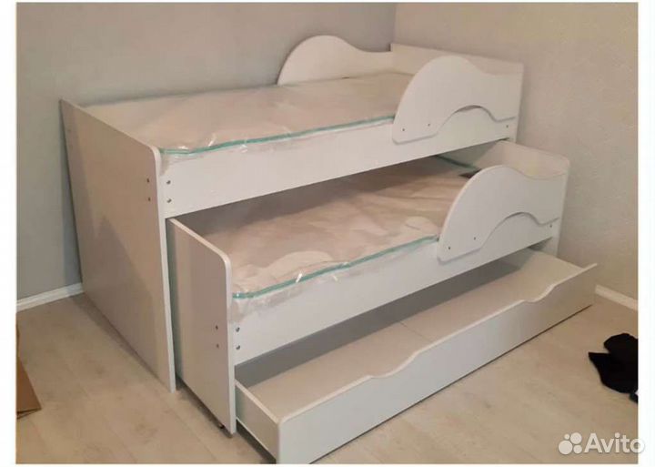 Кровать двухъярусная выдвижная