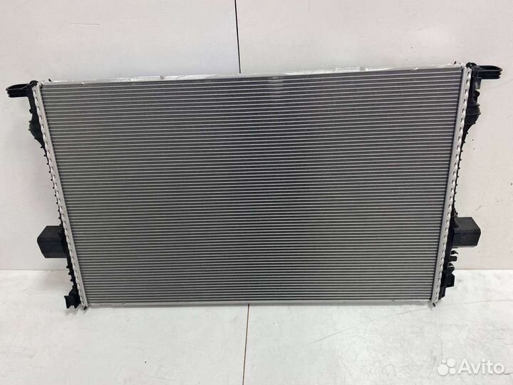 Радиатор охлаждения Bentley GT FS с 2018 3S