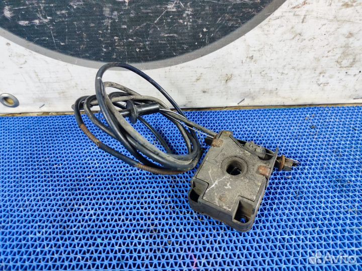 Замок капота BMW X5 E53