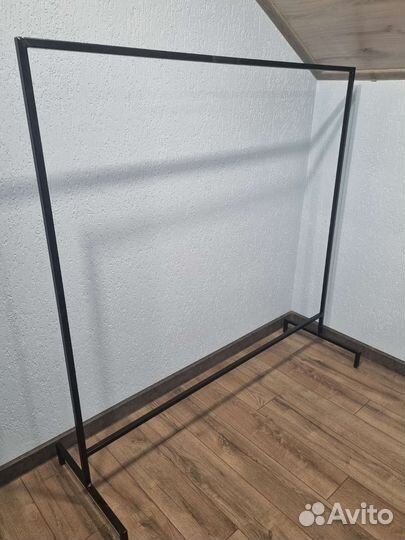 Вешалка напольная