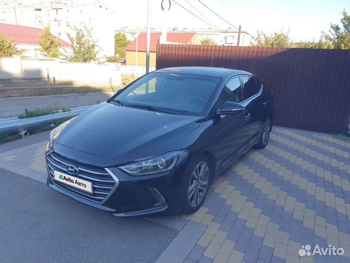 Hyundai Elantra 2.0 AT, 2017, 94 000 км