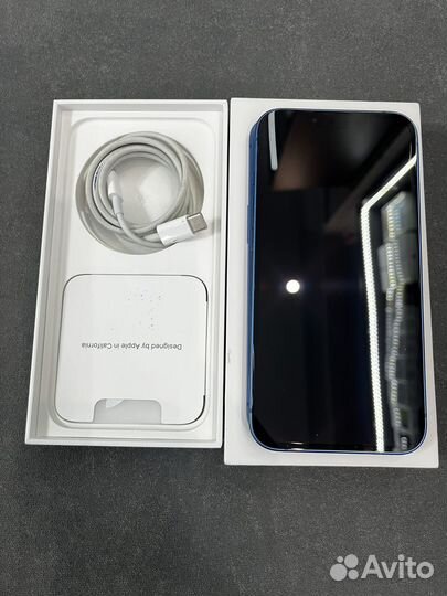 iPhone 13, 256 ГБ
