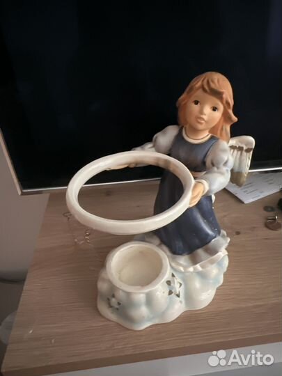 Фарфоровая Статуэтка и аромаподставка под свечку