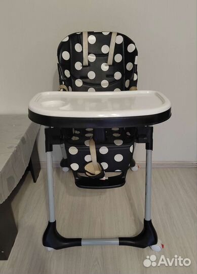 Детский стульчик для кормления