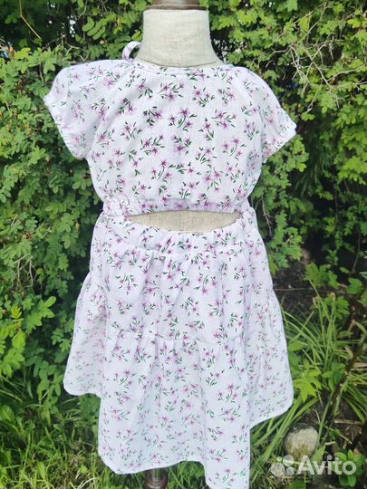 Платье для девочки новое