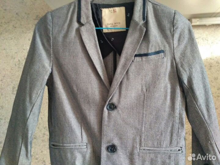 Пиджак, рубашка и брюки