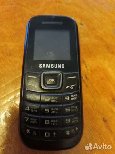 Samsung Keystone 2 GT-E1200M