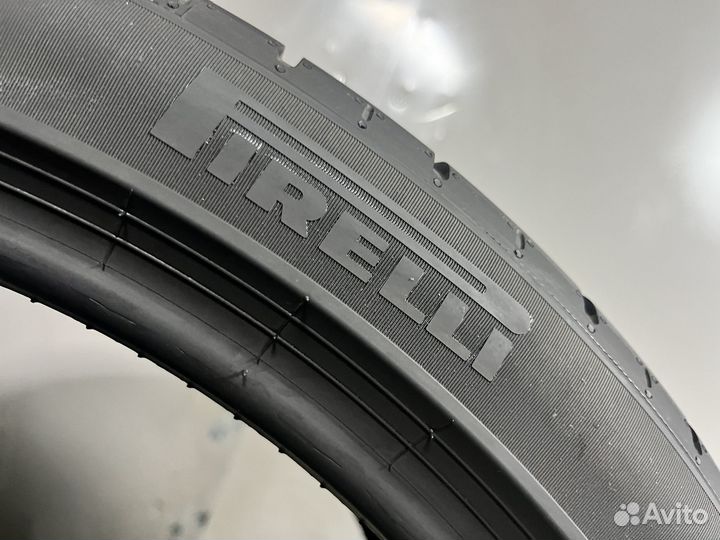 Pirelli P Zero PZ4 325/30 R23