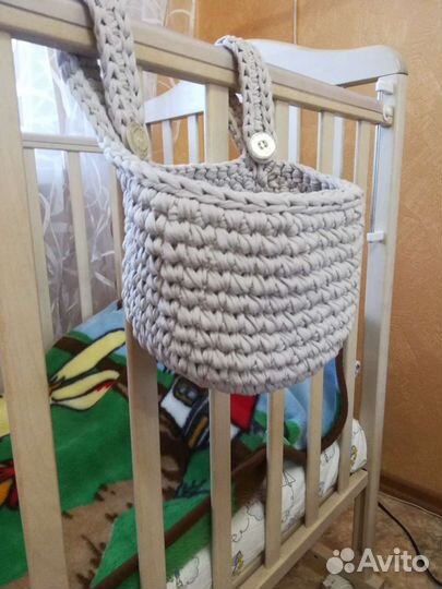 Корзинка на детскую кроватку