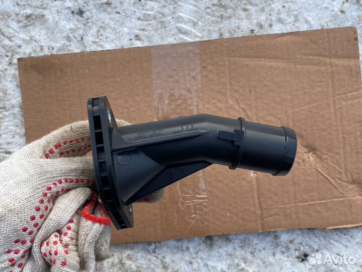 Корпус термостата новый Салярис 1 Киа Рио 3