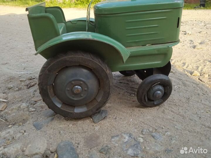 Игрушки из СССР машинки