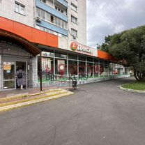 Продам торговое помещение, 381 м²