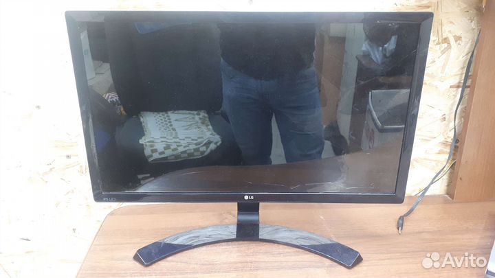 Монитор LG Led 22