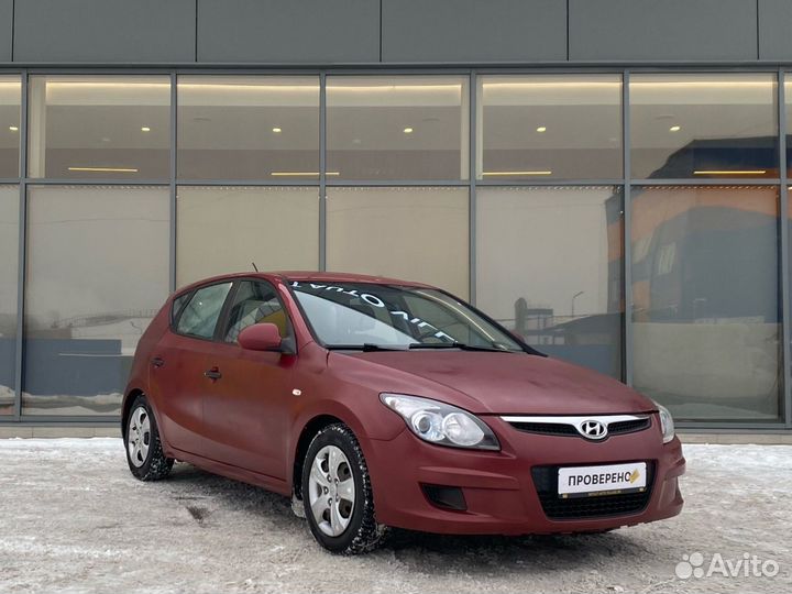 Hyundai i30 1.4 МТ, 2009, 283 000 км