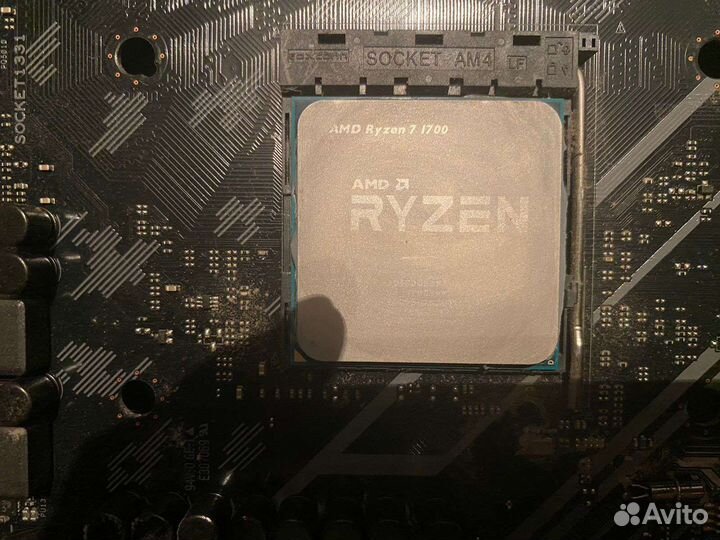 Процессор Ryzen 7 1700 + кулер