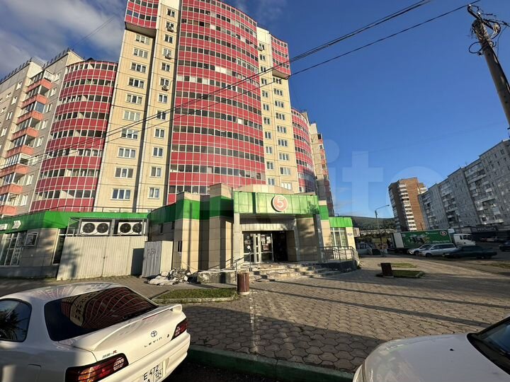 Торговая площадь, 179 м²