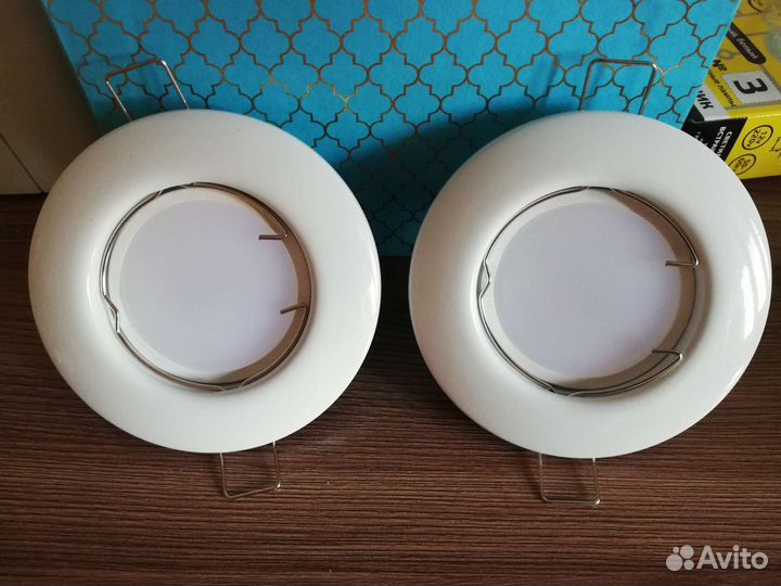 Светильник точечный под лампы Mr16, GU5. 3