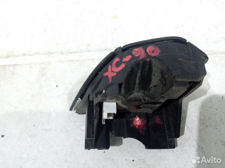 Блок кнопок в руль Volvo XC90 1