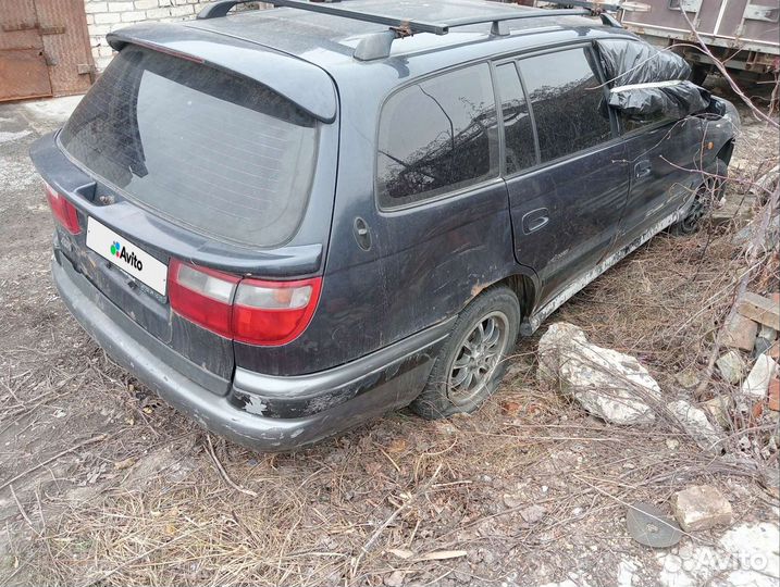 Разбор Toyota Caldina