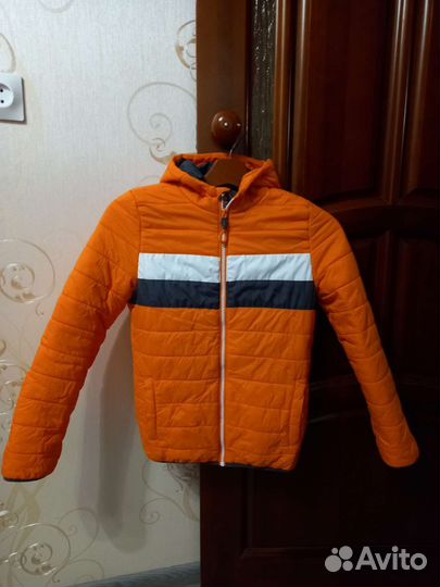 Куртка весна-осень на мальчика 10 лет