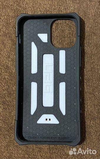 Чехол UAG на iPhone 12 mini
