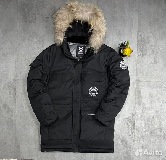 Зимняя куртка Canada goose