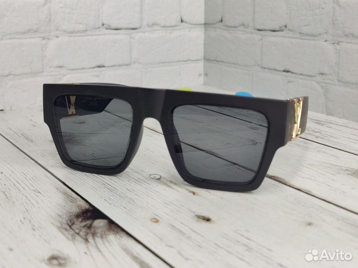 Солнцезащитные очки женские Louis Vuitton GLD