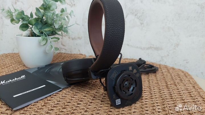 Беспроводные наушники marshall major 4